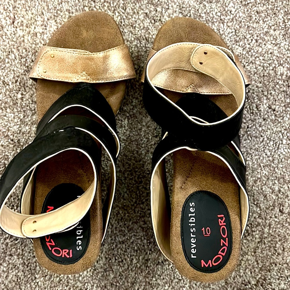 Modzori reversible shoes